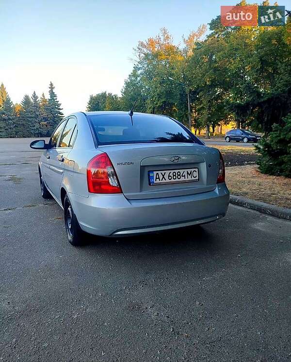 Седан Hyundai Accent 2008 в Лозовой