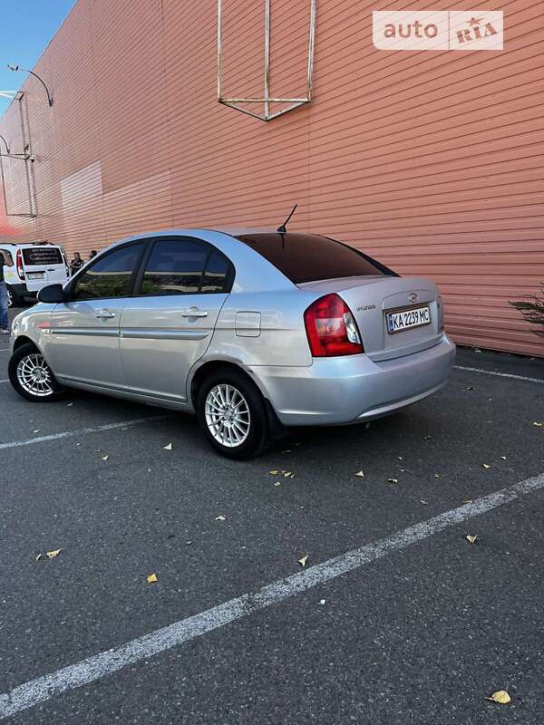 Седан Hyundai Accent 2007 в Києві