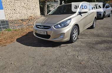 Седан Hyundai Accent 2011 в Черкасах