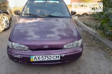 Седан Hyundai Accent 1995 в Харькове