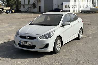 Седан Hyundai Accent 2019 в Киеве