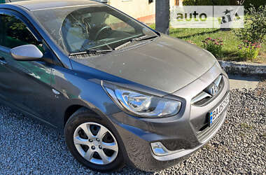 Седан Hyundai Accent 2012 в Кропивницком