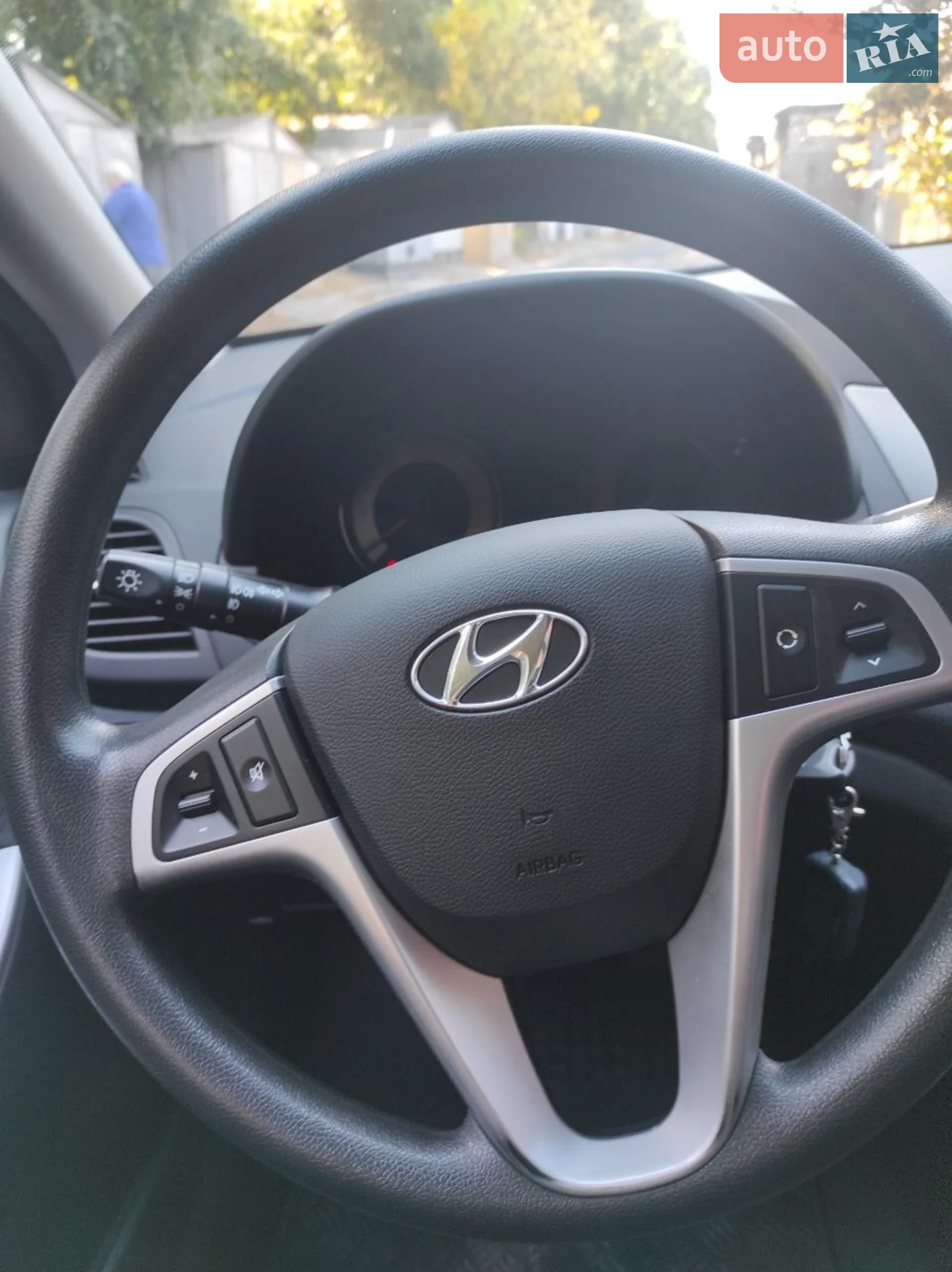 2012 Hyundai Accent - мініатюра 9