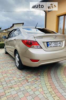 Седан Hyundai Accent 2011 в Ивано-Франковске