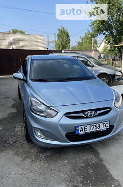 Седан Hyundai Accent 2011 в Дніпрі