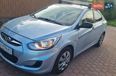 Седан Hyundai Accent 2011 в Києві