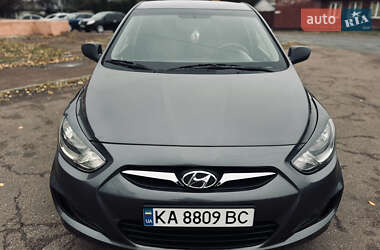 Седан Hyundai Accent 2013 в Ніжині