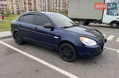 Седан Hyundai Accent 2009 в Киеве