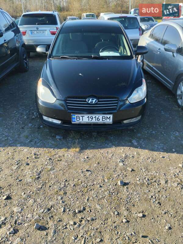 Седан Hyundai Accent 2008 в Львові