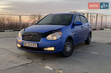 Седан Hyundai Accent 2008 в Новомосковске