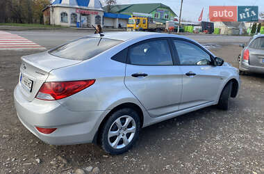 Седан Hyundai Accent 2011 в Коломые