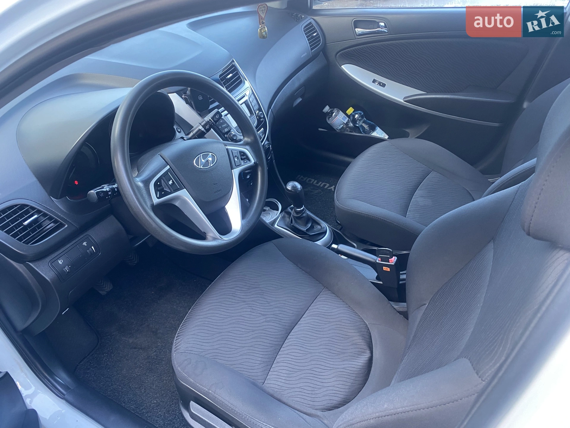 2013 Hyundai Accent - мініатюра 5