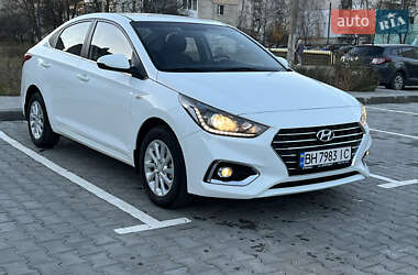 Седан Hyundai Accent 2017 в Луцьку