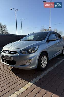 Седан Hyundai Accent 2011 в Києві