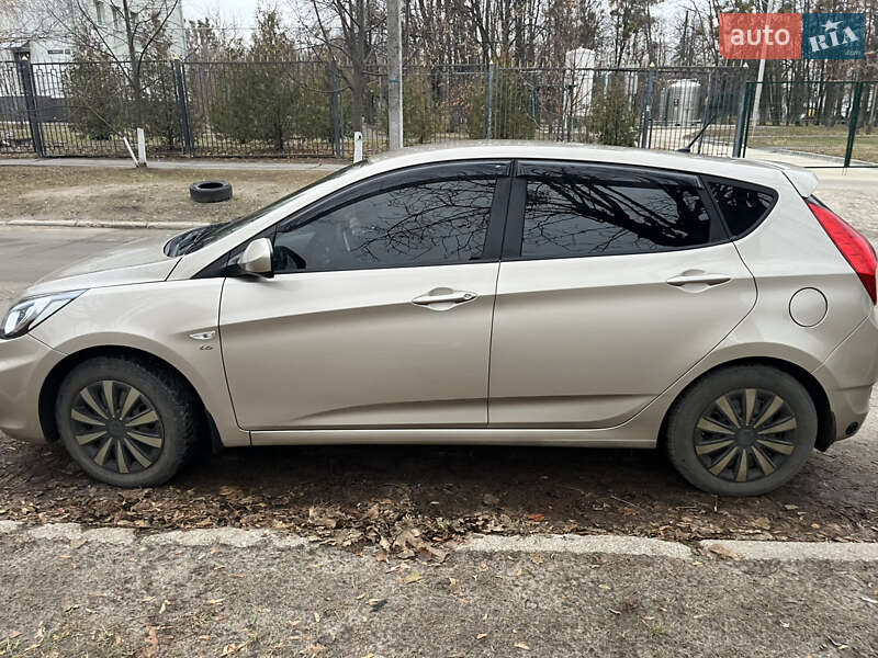 Хэтчбек Hyundai Accent 2012 в Харькове фото 4 Хэтчбек Hyundai Accent 2012 в Харькове