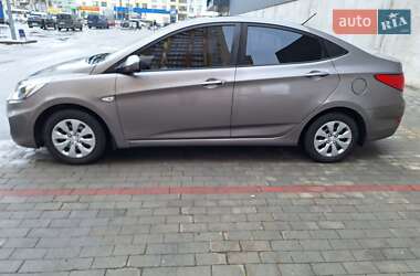 Седан Hyundai Accent 2018 в Киеве