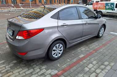 Седан Hyundai Accent 2018 в Киеве