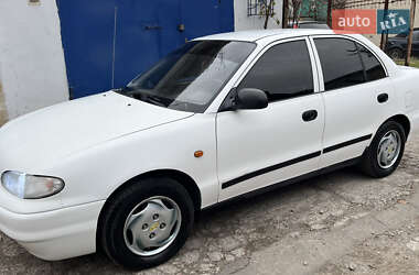 Седан Hyundai Accent 1997 в Одессе