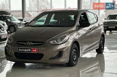 Хетчбек Hyundai Accent 2013 в Одесі