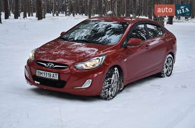 Седан Hyundai Accent 2012 в Лебедині