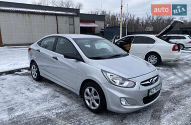 Седан Hyundai Accent 2011 в Дніпрі