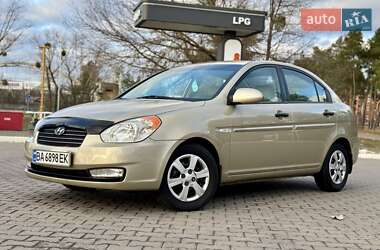 Седан Hyundai Accent 2008 в Києві