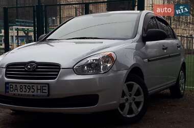 Седан Hyundai Accent 2008 в Жовтих Водах