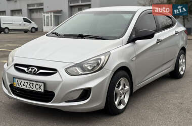 Седан Hyundai Accent 2011 в Києві