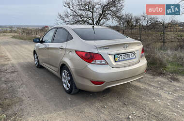 Седан Hyundai Accent 2011 в Миколаєві