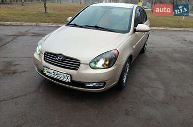 Седан Hyundai Accent 2006 в Кривому Розі