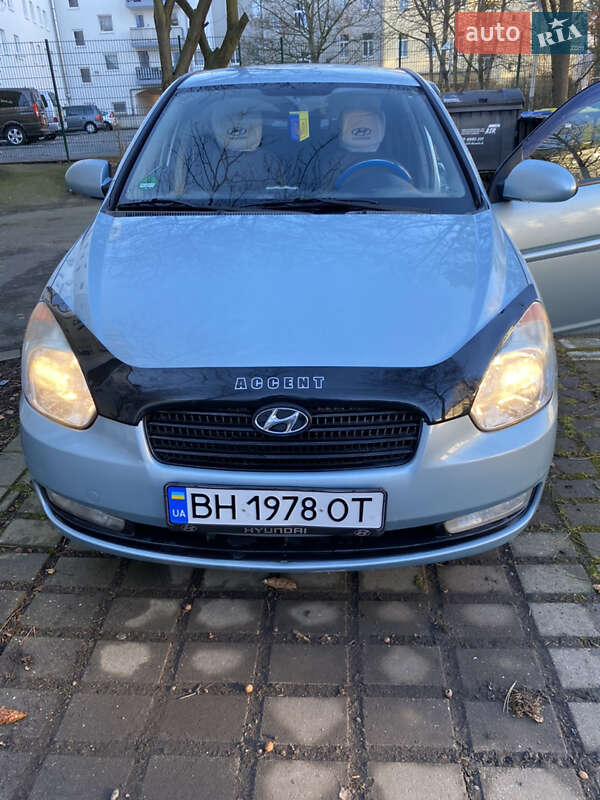 Седан Hyundai Accent 2008 в Одессе