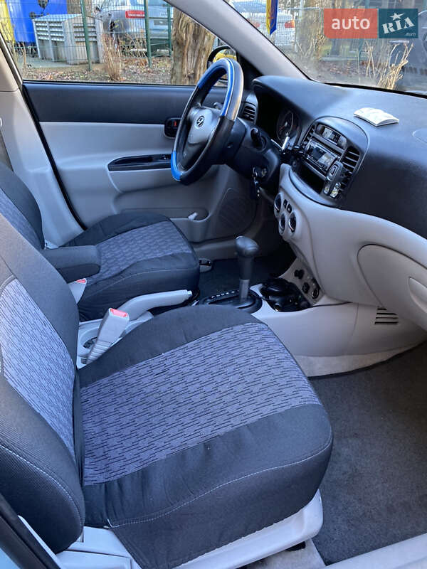 Седан Hyundai Accent 2008 в Одессе