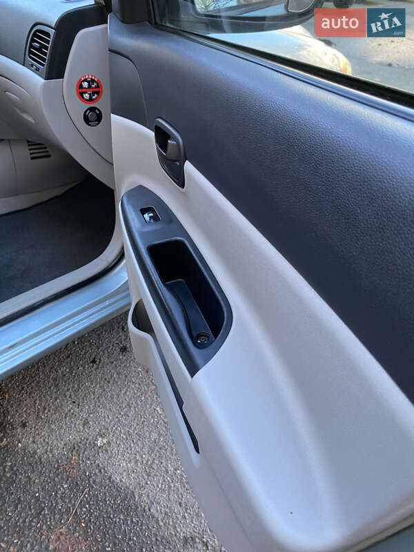 Седан Hyundai Accent 2008 в Одессе