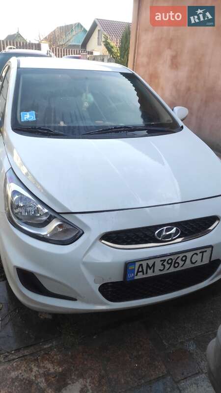 Седан Hyundai Accent 2019 в Житомирі