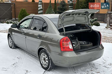 Седан Hyundai Accent 2008 в Чернигове