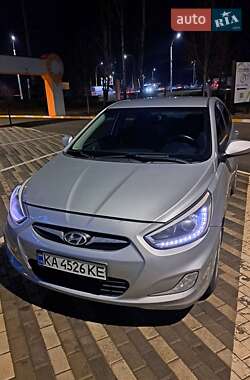 Седан Hyundai Accent 2013 в Киеве