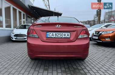 Седан Hyundai Accent 2011 в Миколаєві