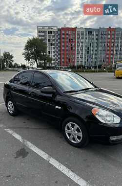 Седан Hyundai Accent 2008 в Киеве