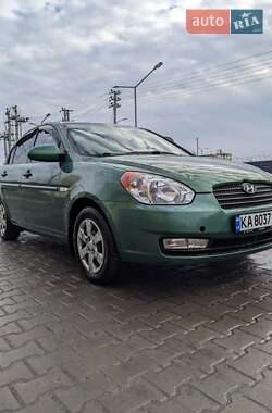 Седан Hyundai Accent 2006 в Києві