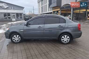 Седан Hyundai Accent 2008 в Львові