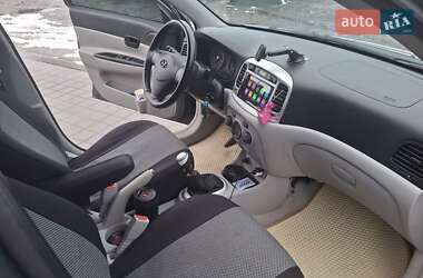 Седан Hyundai Accent 2008 в Львові