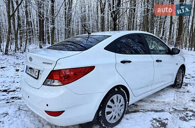 Седан Hyundai Accent 2014 в Вінниці