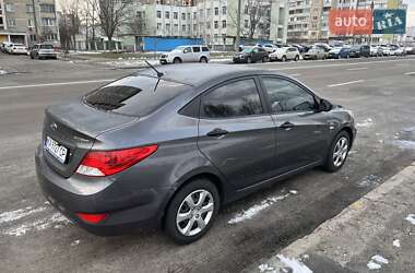 Седан Hyundai Accent 2013 в Києві