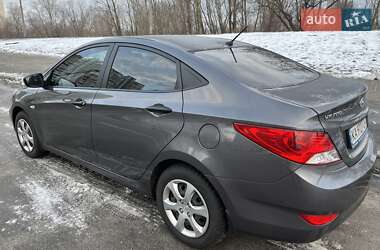 Седан Hyundai Accent 2013 в Києві