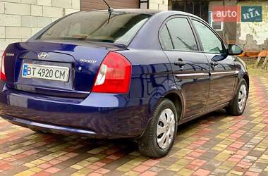 Седан Hyundai Accent 2008 в Кролевці