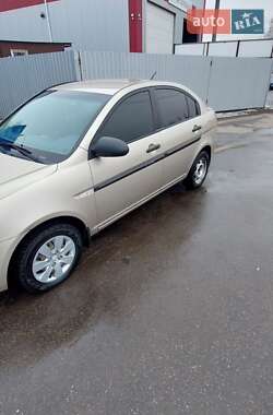 Седан Hyundai Accent 2009 в Бурині