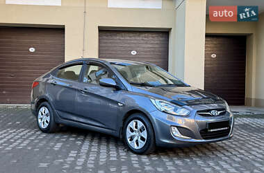 Седан Hyundai Accent 2012 в Хмельницькому