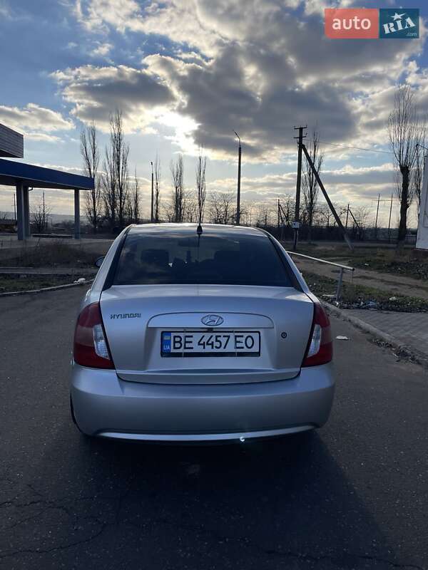 Седан Hyundai Accent 2006 в Миколаєві
