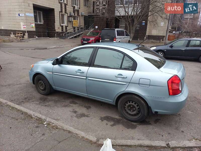 Седан Hyundai Accent 2008 в Киеве