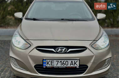 Седан Hyundai Accent 2011 в Дніпрі